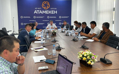 Агроөнеркәсіптік кешен және тамақ өнеркәсібі: Алматы облысының Кәсіпкерлер палатасында  салалық кеңес отырысы өтті.